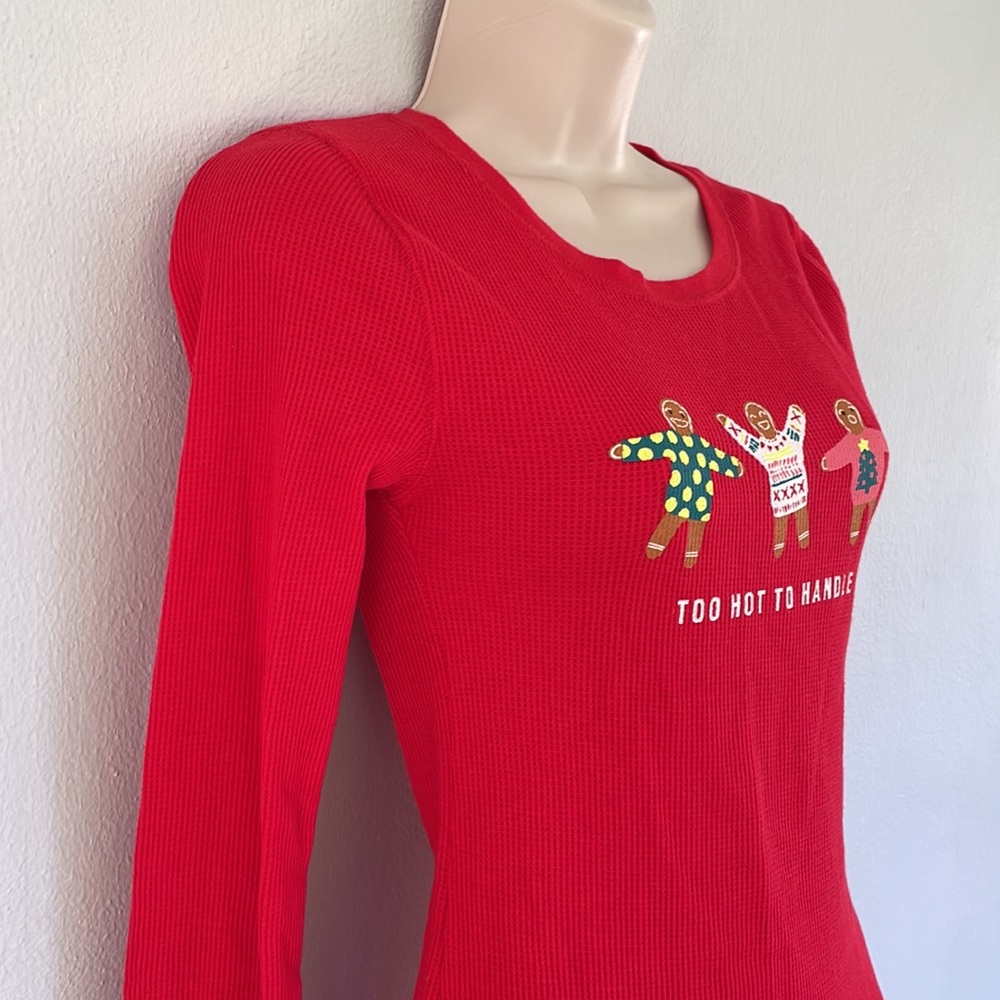 Old Navy too hot to handle red Christmas gingerbread thermal waffle top size XS - Picture 5 of 8